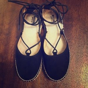 Mossimo women’s shoes